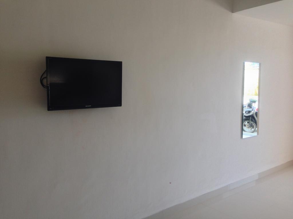 Rumah Cassa Guest House Surabaya Rom bilde