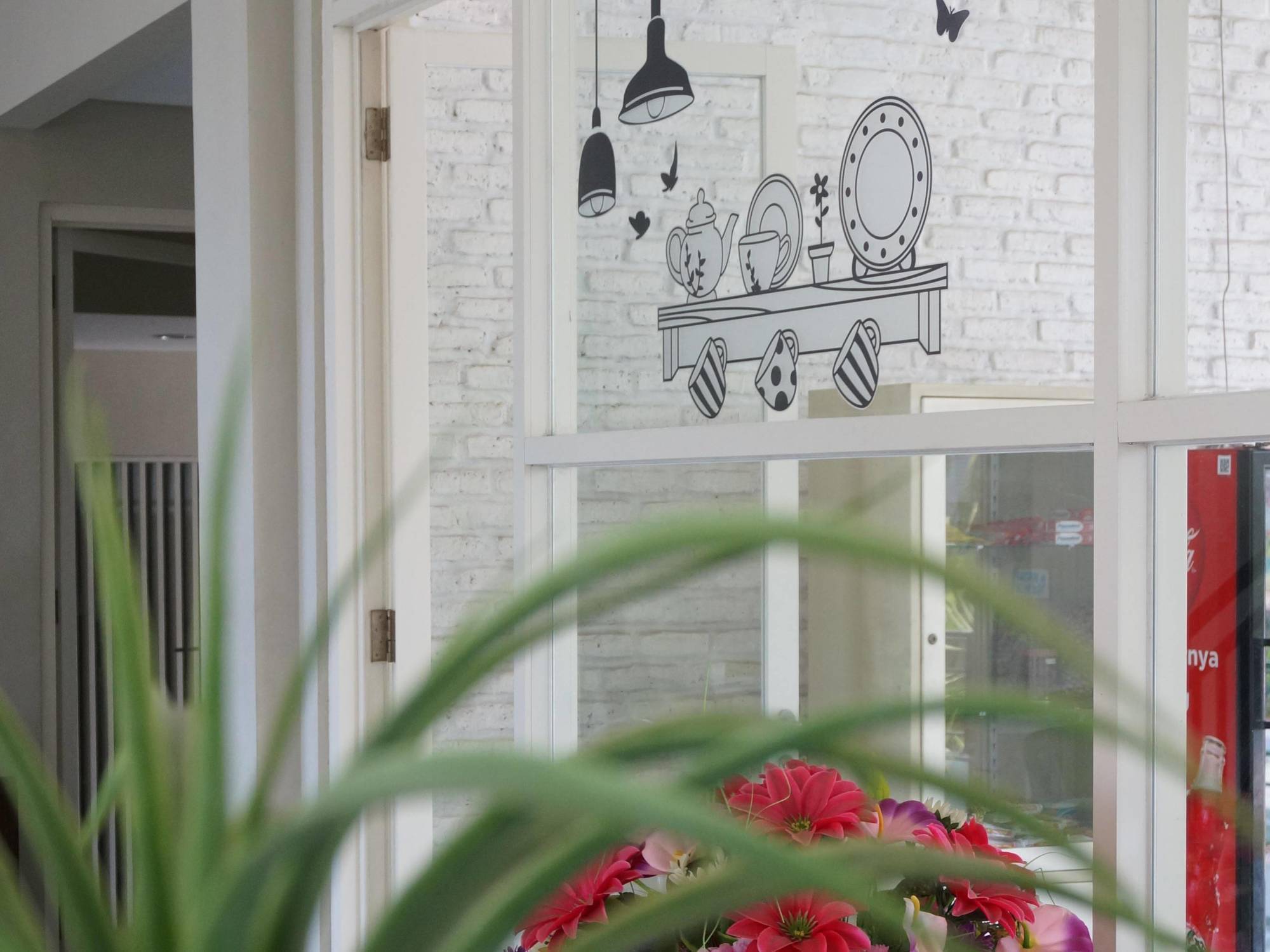 Rumah Cassa Guest House Surabaya Eksteriør bilde